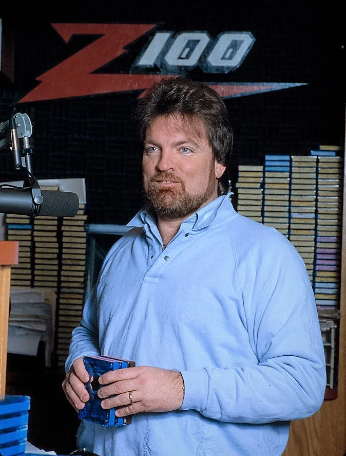 Signal Strength: How FM Radio Quietly Won Back a Generation of Listeners