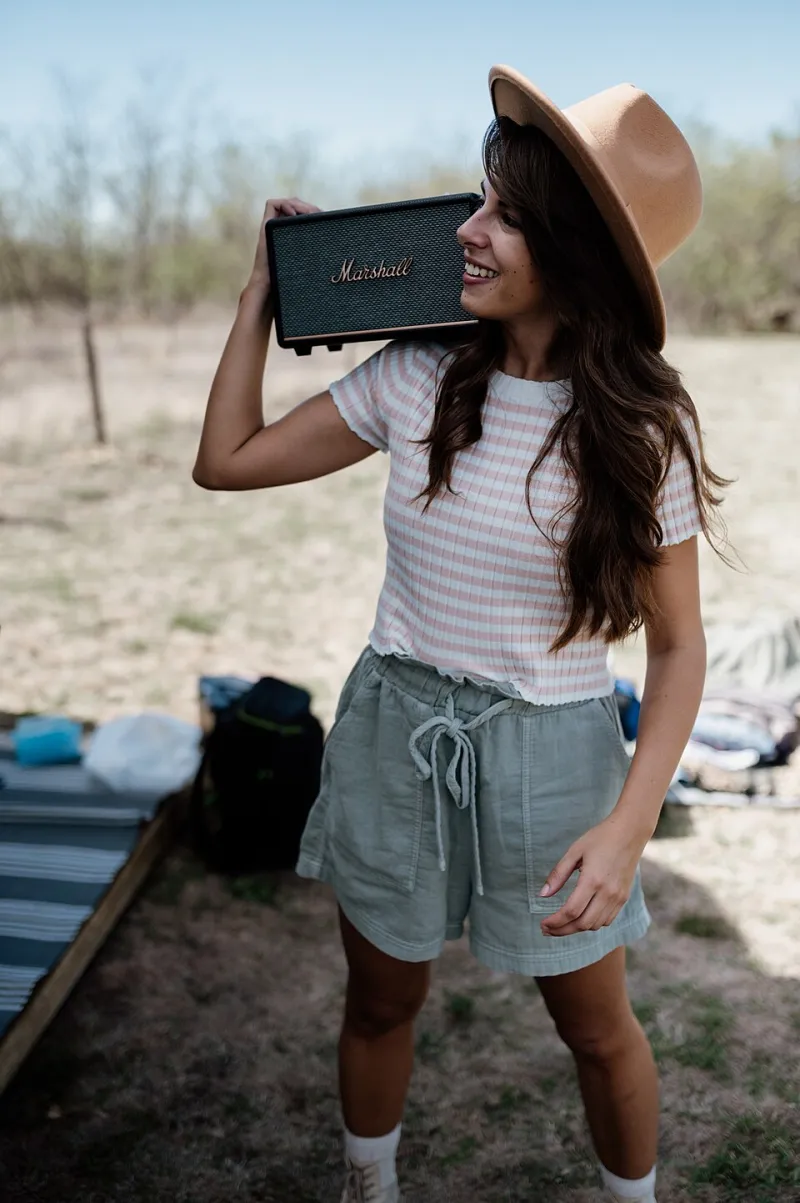 Surrender the Queue: Why Gen Z Is Falling Hard for Radio-Style Listening