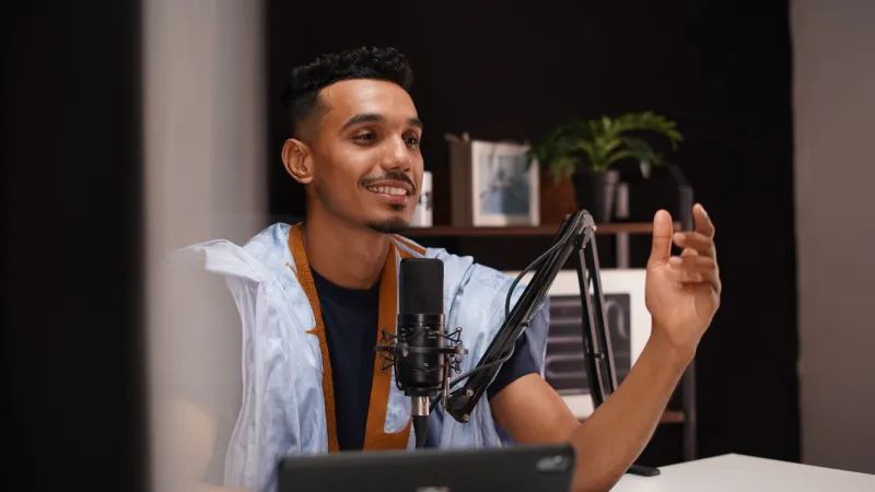 Parked and Live: The Drivers Turning Their Cars Into Full-On Broadcast Booths